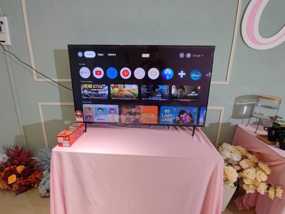 Holiday home Penang Indoor Ktv Tent Romantic Up To 6 Pax Netflix Youtube Playstation *