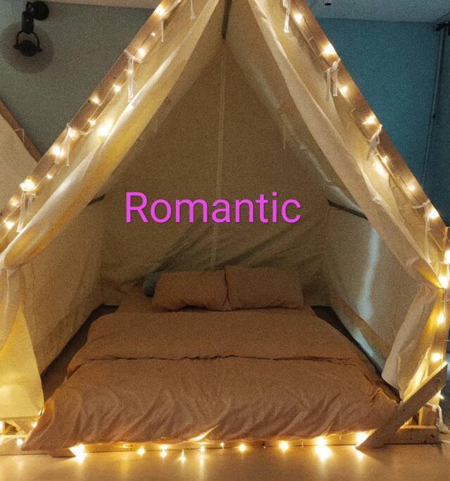 Penang Indoor Ktv Tent Romantic Up To 6 Pax Netflix Youtube Playstation Holiday home Jelutong